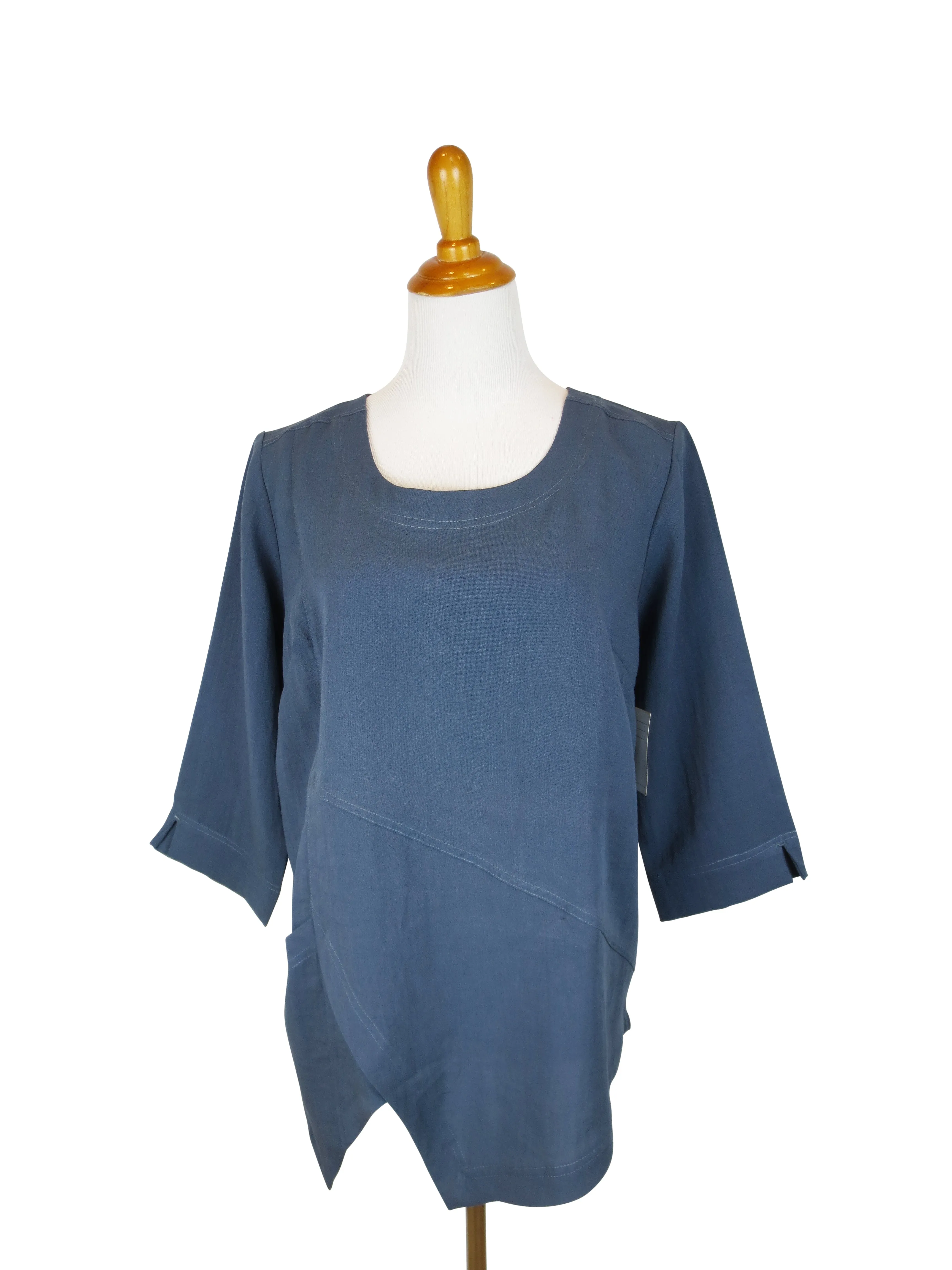 AA123 - Linen Pullover w/ Asymmetric Hem