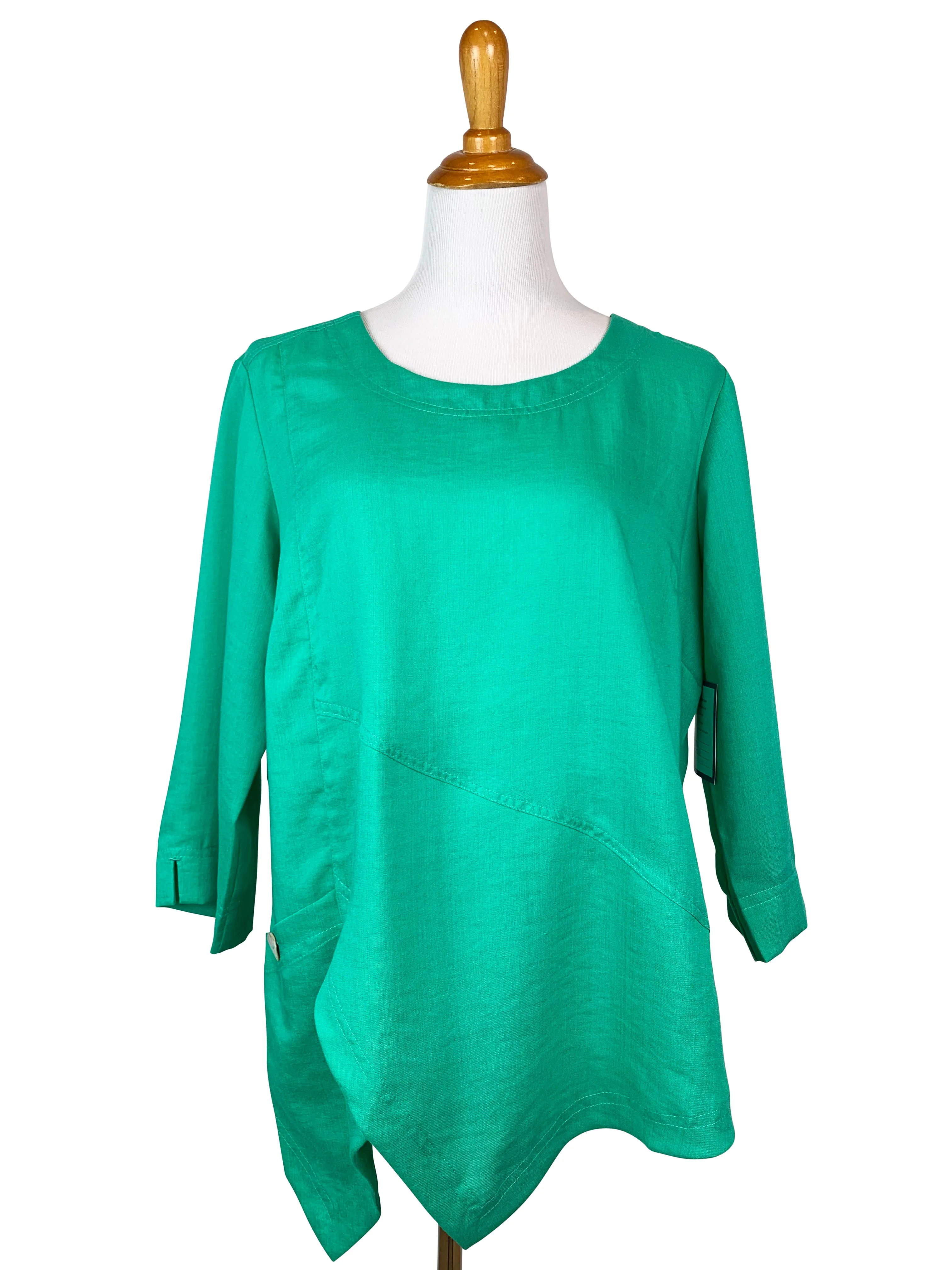 AA123 - Linen Pullover w/ Asymmetric Hem