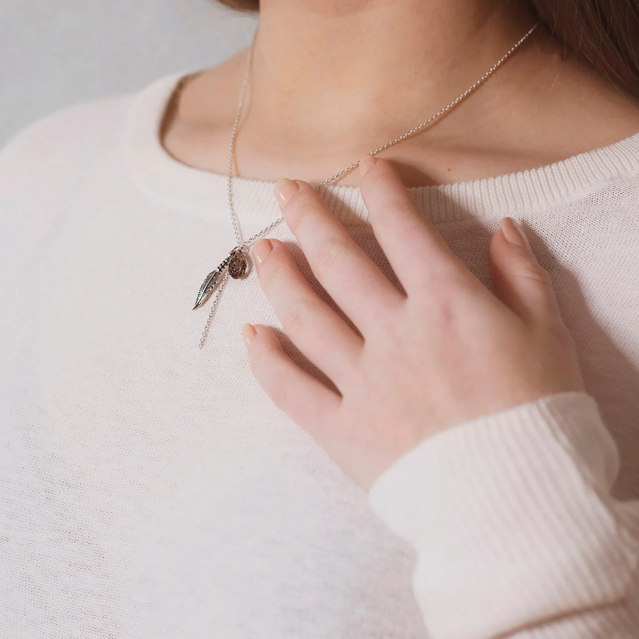 Barbell | Little Layer Necklace | Sterling Silver - Gunmetal