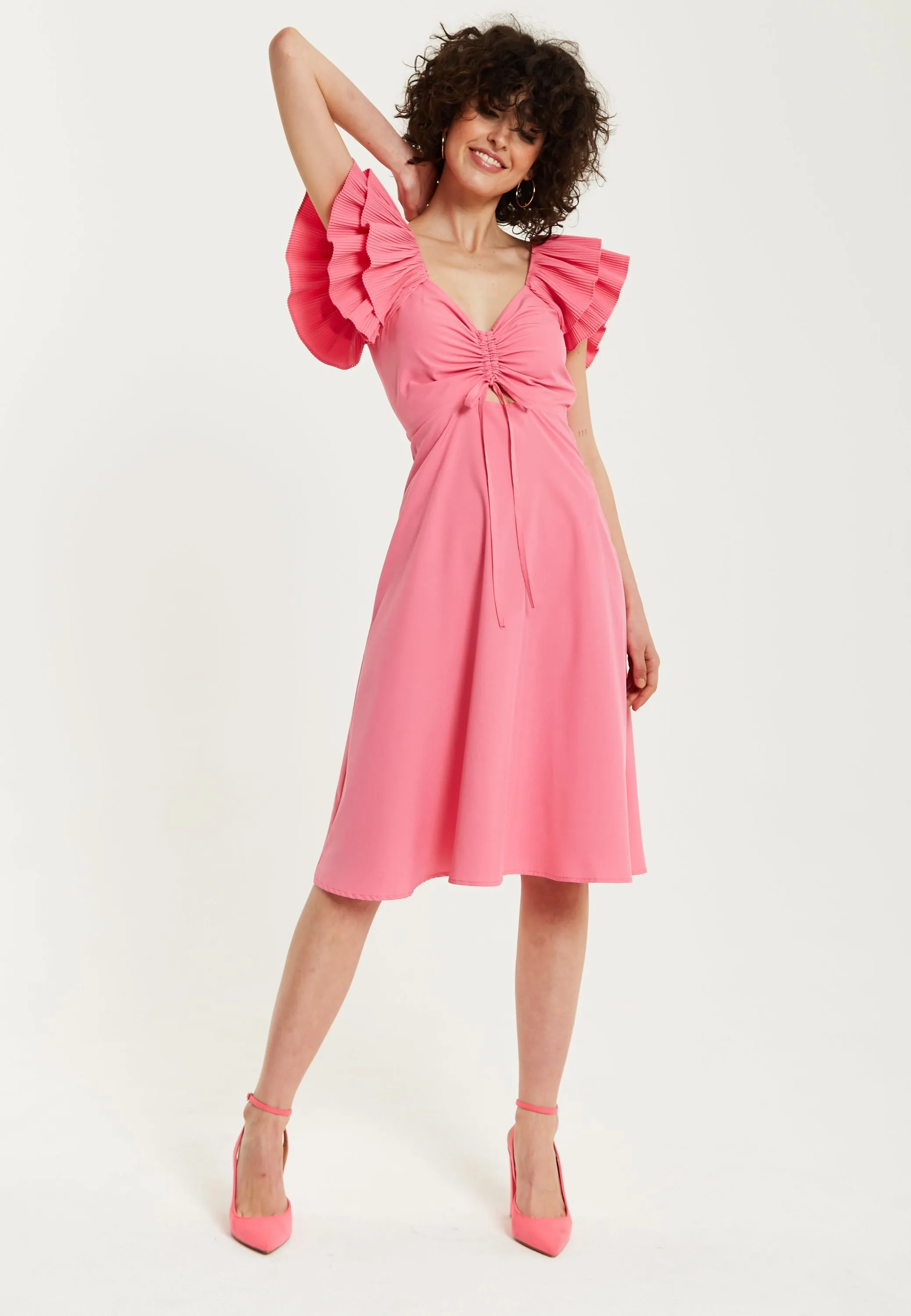 Liquorish Frill Sleeves Midi In Pink With Ruching Front