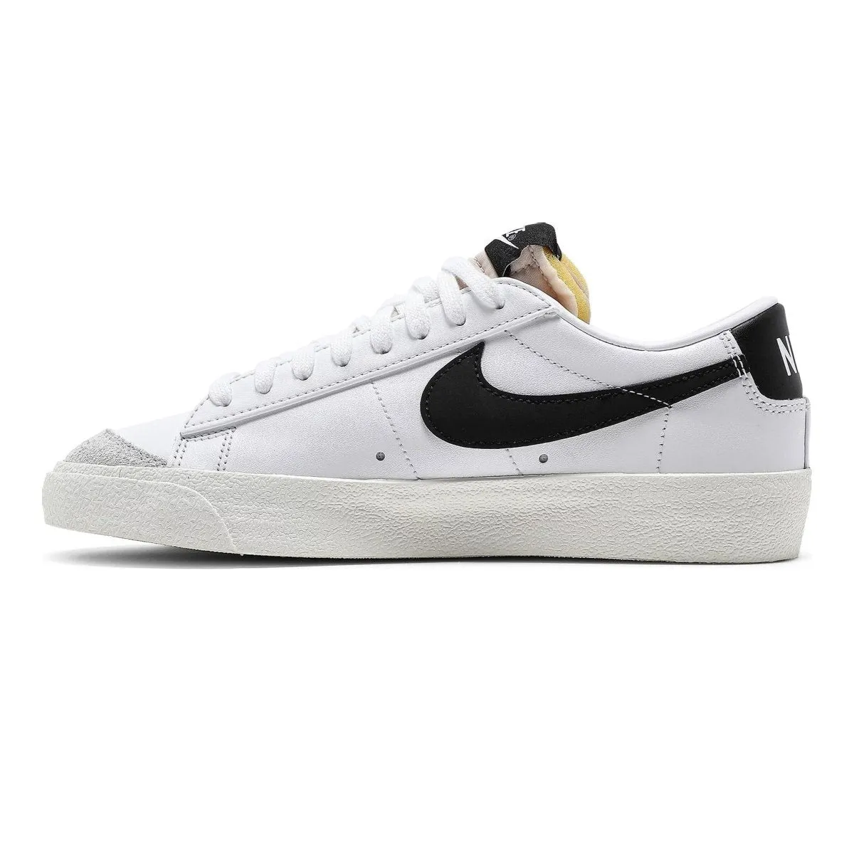 Nike Women's Blazer Low '77 'White Black'