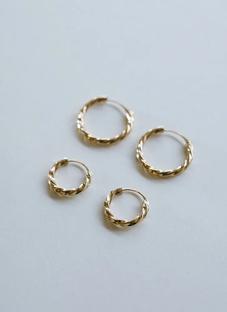 Saray twisted earrings 14k gold